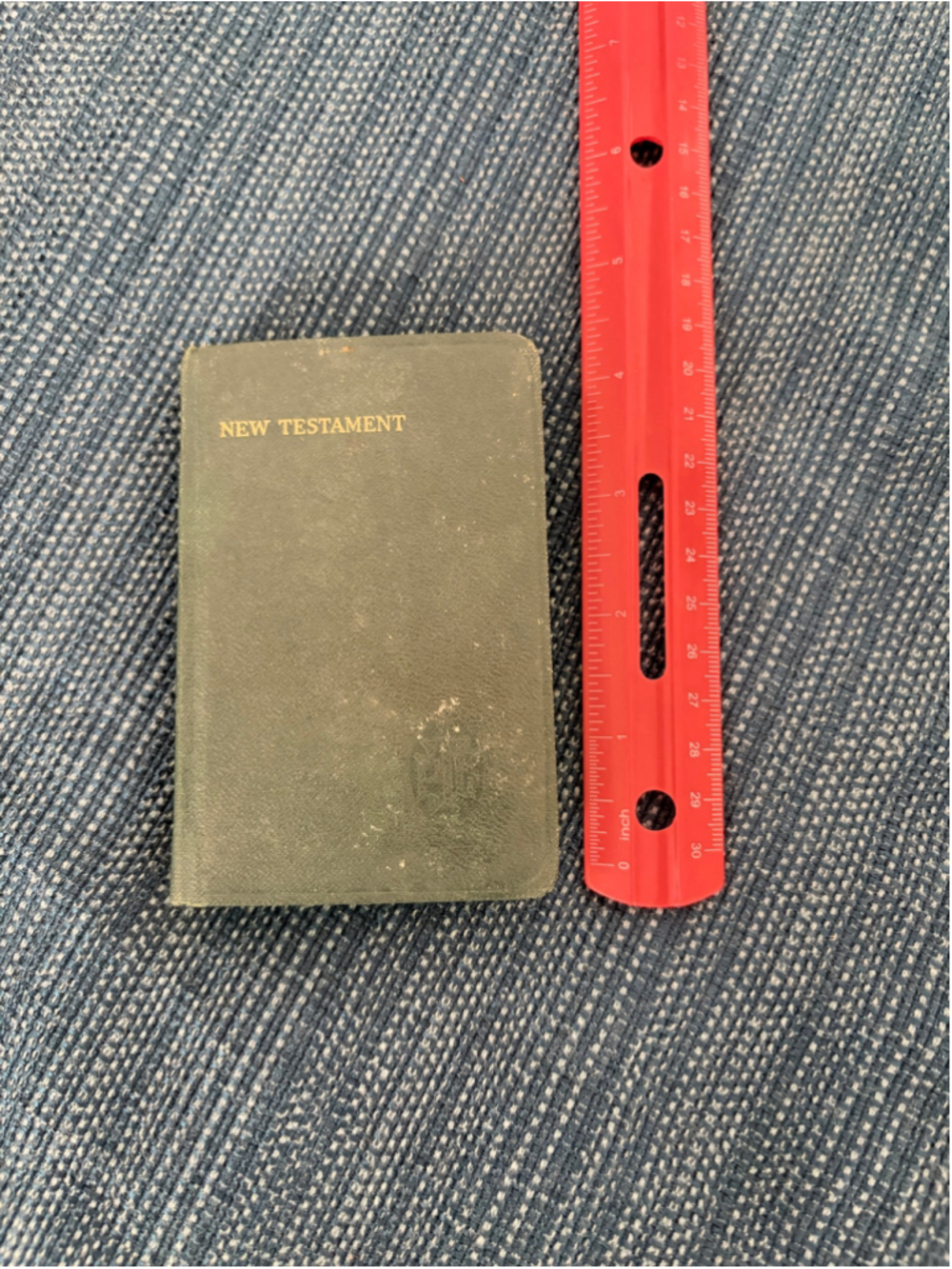 Vintage Pocket Testament League New Testament Book One Size Green Gold
